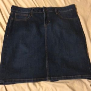 Old Navy denim skirt size 10